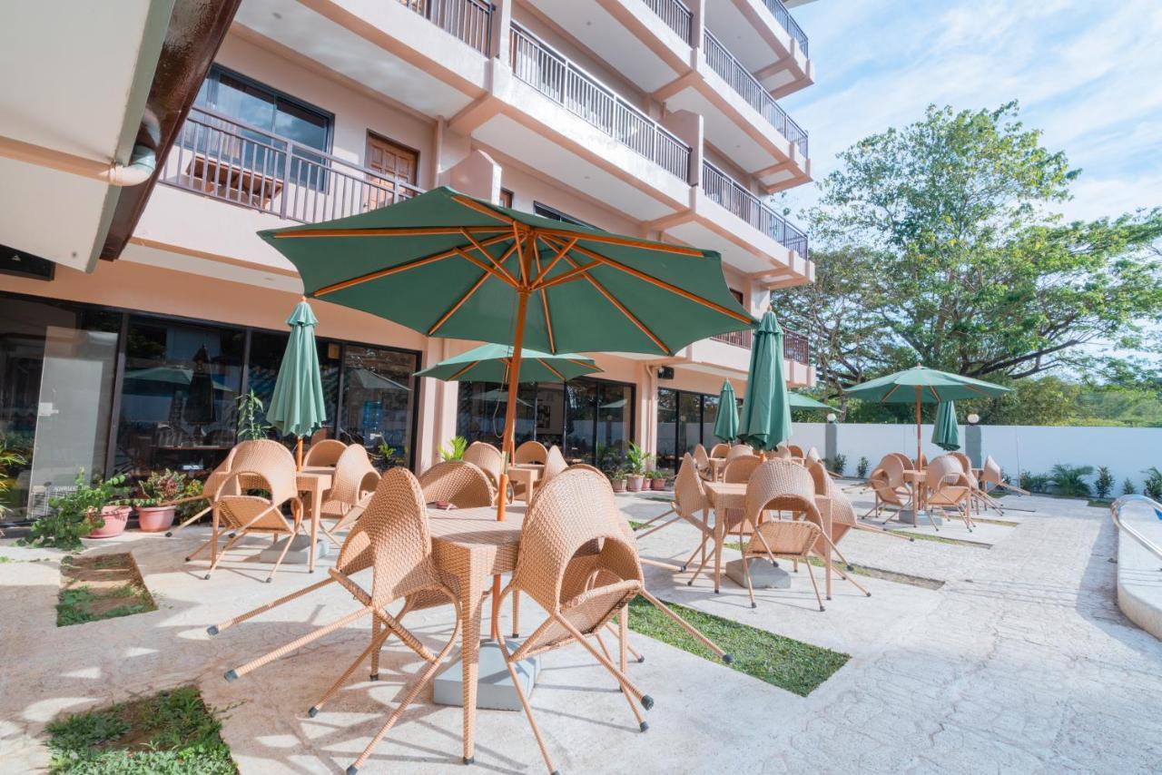 Island Wanderers Inn Корон Экстерьер фото