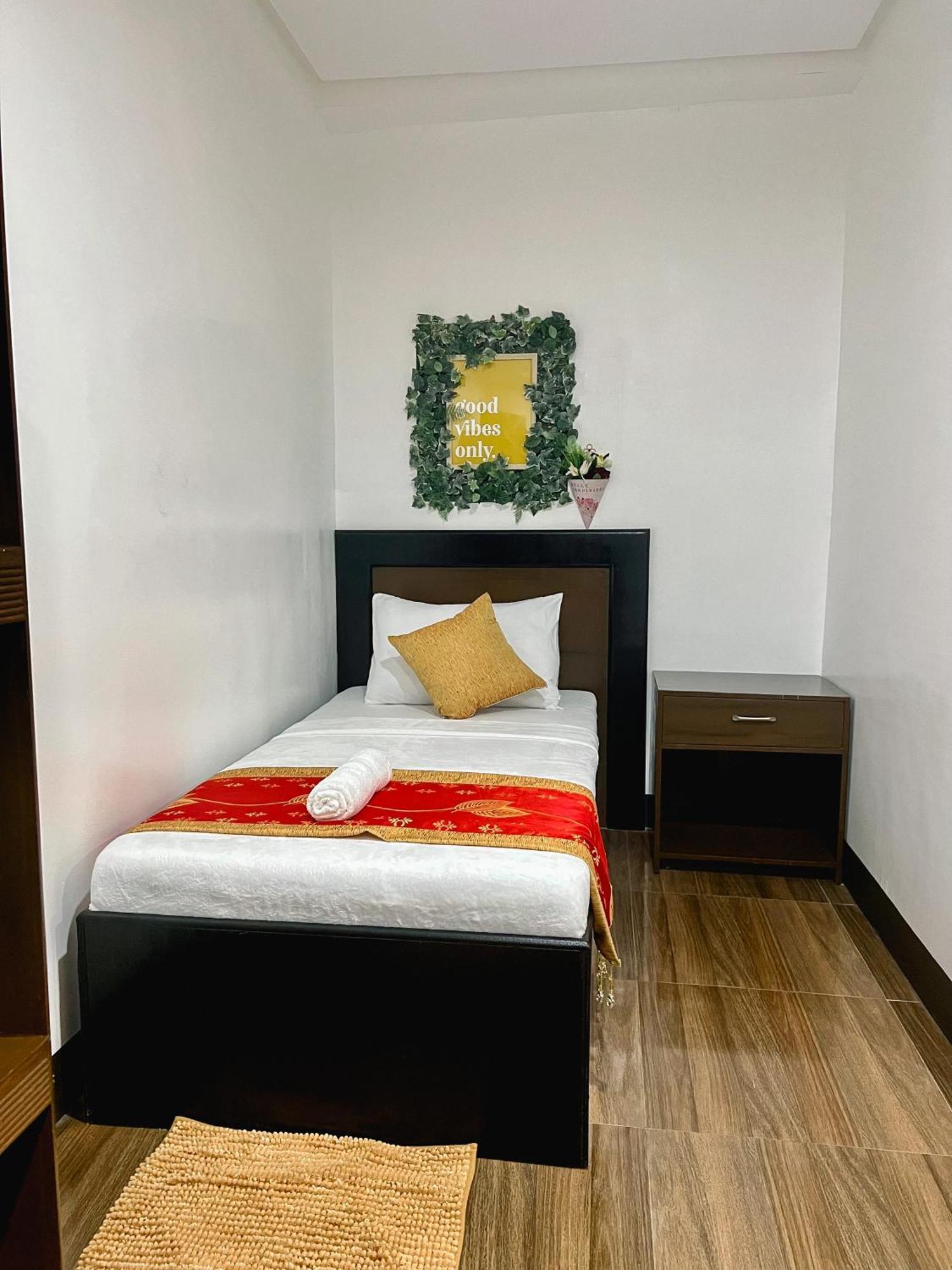 Island Wanderers Inn Корон Экстерьер фото